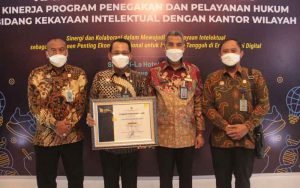 Sajikan-Pemberitaan-Positif,-Kemenkumham-Jateng-Raih-Penghargaan-Terbaik
