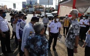 Ganjar-Cek-Jalur-Mudik-Selatan-Jateng-Jalannya-Bagus,-Waspadai-Kecelakaan
