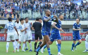 Pelatih-PSIS-Merasa-Dirugikan-Saat-Gagal-Raih-Point-Lawan-Persib-Bandung