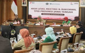 SiHaTi-Dimutakhirkan,-Ganjar-Minta-Pemda-Terjunkan-Tim-dan-Update-Harga-Secara-Aktif