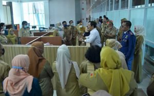 Hendi-Sidak-MPP-Untuk-Pastikan-Kesiapan-Pelayanan-Publik