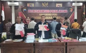 Polisi-Bongkar-Praktik-Suap-Seleksi-Calon-Perangkat-Desa-di-Demak,-8-Kades-Jadi-Tersangka