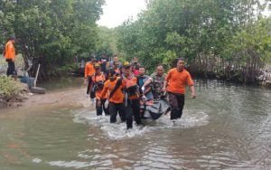 Pemancing-yang-Hilang-Tenggelam-di-Tambak-Tugurejo-Ditemukan-Menjnggal