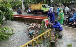 Dinas-Pekerjaan-Umum-Kota-Semarang-Terus-Intensifkan-Upaya-Penanganan-Banjir