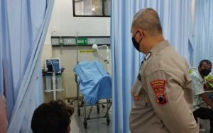 Tersengat-Listrik-Saat-Cat-Jembatan-Penyebrangan,-Seorang-Pekerja-Meninggal