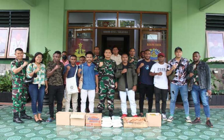 Kehabisan Bekal, Sejumlah Mahasiswa Asal Papua Curhat Kepada Dandim