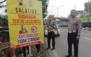 Larang-Penggunaan-Knalpot-Tidak-Standar,-Satlantas-Salatiga-Himbau-Melalui-MMT