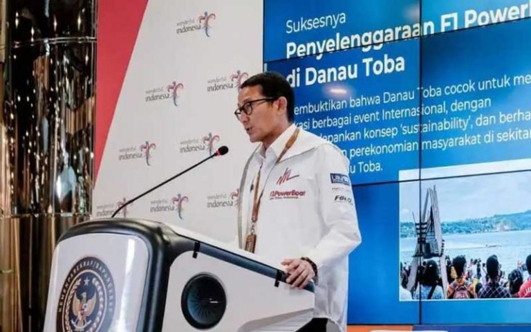 Menteri Pariwisata dan Ekonomi Kreatif/Kepala Badan Pariwisata dan Ekonomi Kreatif (Menparekraf/Kabaparekraf) optimistis dengan dampak ekonomi dari penyelenggaraan event F1 Powerboat Toba pada 24-26 Februari di Danau Toba, dan menyatakan bahwa destinasi tersebut siap menjadi tuan rumah berbagai event kelas dunia.