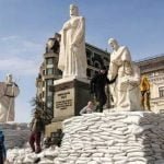 UNESCO telah memverifikasi kerusakan pada 241 situs bersejarah di Ukraina setelah Rusia menginvasi negara tersebut pada 24 Februari 2022. Jumlah tersebut termasuk kerusakan pada 106 situs keagamaan, 18 museum, 86 bangunan bersejarah atau benda seni, 19 monumen, serta 12 perpustakaan. Kerusakan tersebar di 13 wilayah di Ukraina, dengan Donetsk menjadi wilayah yang paling parah terdampak, di mana terdapat 66 situs dan bangunan bersejarah yang rusak.