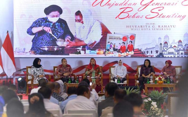Keberhasilan Wali Kota Semarang, Hevearita Gunaryanti Rahayu, dan timnya dalam menangani kasus stunting yang menarik perhatian Badan Pembinaan Ideologi Pancasila (BPIP) untuk mengundangnya sebagai salah satu pembicara pada acara "Kick Off Meeting Pancasila Dalam Tindakan.