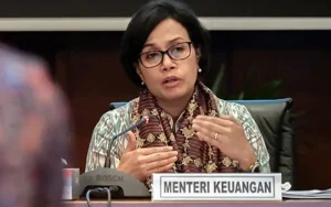 Sri Mulyani, Menteri Keuangan Indonesia, menerima 300 surat dari PPATK yang membahas transaksi mencurigakan senilai Rp349 triliun pada 13 Maret 2023. Surat-surat tersebut berisi informasi transaksi keuangan selama periode 2009-2023 yang berkaitan dengan tugas dan fungsi Kemenkeu. Dalam surat tersebut, 65 perusahaan atau badan atau perseorangan tidak terkait dengan Kemenkeu dan diduga melakukan transaksi perekonomian mencurigakan.