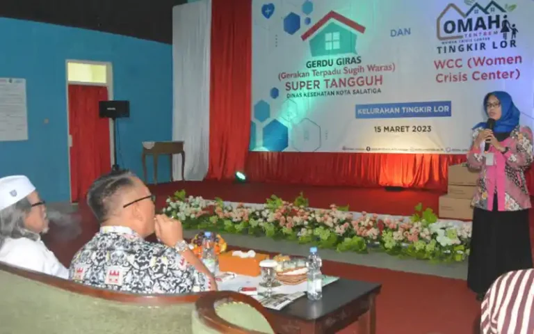 Gerakan Terpadu Sugih Waras (GARDU GIRAS) dan Women Crisis Center (WCC) Omah Tentrem sebagai program Supertangguh resmi diluncurkan oleh Dinas Kesehatan Kota Salatiga. Program tersebut bertujuan untuk mengatasi masalah stunting dan gizi buruk yang sudah berjalan lama di Kota Salatiga.