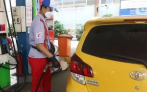 Bersiaplah, Habis Lebaran Mobil 1400 CC Keatas Dilarang Minum Pertalite