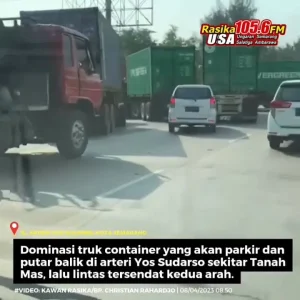 Terjadi kepadatan lalu lintas di Jl. Arteri Yos Sudarso, Semarang, dua arah imbas aktifitas truk container yang akan parkir dan putar balik di sekitar Tanah Mas. Antrean container mengular mengakibatkan jalur menyempit sehingga lalu lintas kendaraan terhambat.