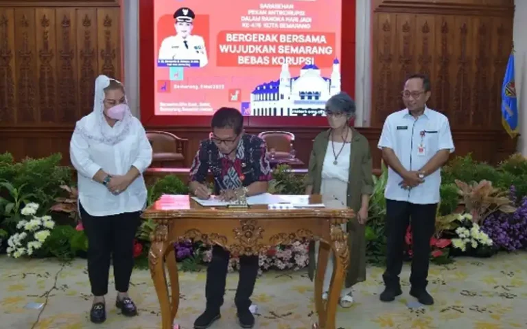 Wali Kota Semarang, Hevearita Gunaryanti Rahayu memberikan apresiasi kepada Inspektorat dan jajarannya atas upaya pencegahan korupsi di pemerintahan Kota Semarang. Pada tahun 2022, kota ini meraih penghargaan tertinggi Monitoring Center For Prevention (MCP) dari Komisi Pemberantasan Korupsi (KPK).