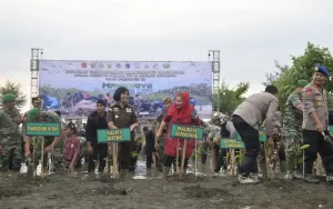 Wali Kota Semarang Galakkan Gerakan Penanaman Pohon Jadikan Kota Semarang Sejuk