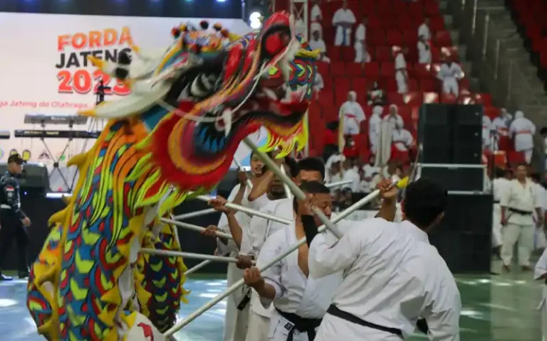 Festival Olahraga Masyarakat Daerah (Forda) Tingkat Provinsi Jawa Tengah telah sukses diselenggarakan di Kompleks GOR Jatidiri dan aula kantor Disporapar Jateng pada tanggal 8-10 Juni 2023. Acara ini diikuti oleh sebanyak 7.660 orang atlet dari 35 kabupaten/kota yang turut meramaikan festival ini.