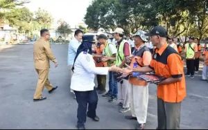 Ketua DPRD Kota Salatiga, Dance Ishak Palit mengapresiasi peran juru parkir sebagai salah satu cerminan Kota Salatiga. Menurutnya, peran juru parkir sangat penting bagi Kota Salatiga dan menjadi bagian dari citra kota tersebut. Mereka memiliki kontak langsung dengan pengunjung Salatiga