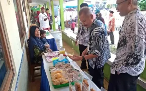 SDN Pringapus 04 menjadi salah satu sekolah pelaksana Program Sekolah Penggerak (PSP) di Kecamatan Pringapus, Kabupaten Semarang, yang berhasil menerapkan kurikulum merdeka. Dalam kegiatan gelar karya P5, sekolah ini menggali potensi dan keunggulan melalui berbagai pertunjukan seni, hasil kriya, dan produk makanan ekonomis. Selain itu, SDN Pringapus 04 juga berperan sebagai sarana diseminasi kurikulum merdeka bagi sekolah lain di sekitarnya.