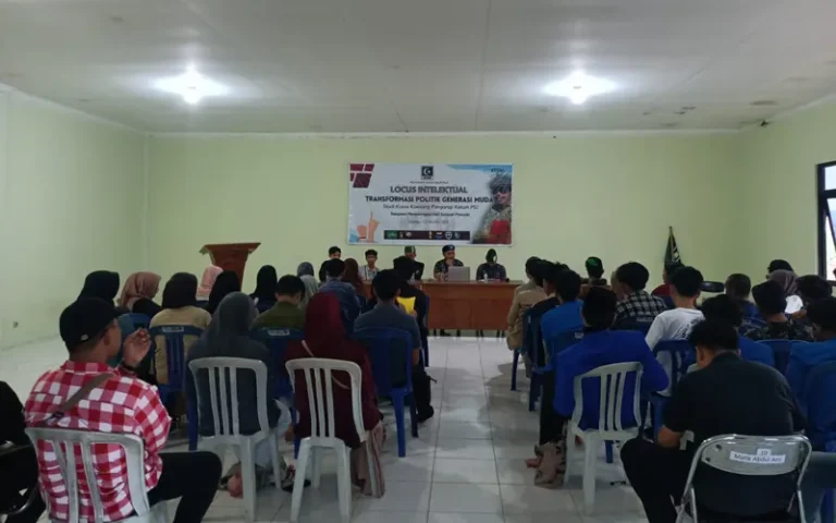 Dalam Kegiatan Locus Intelektual KAHMI Salatiga, dialog mengenai transformasi politik generasi muda dipusatkan pada Kaesang Pangarep, Ketua Umum PSI. Narasumber dari berbagai organisasi pemuda seperti HMI, PMII, dan GMKI mengeksplorasi peran dan dampak fenomena Kaesang dalam konteks politik Indonesia.