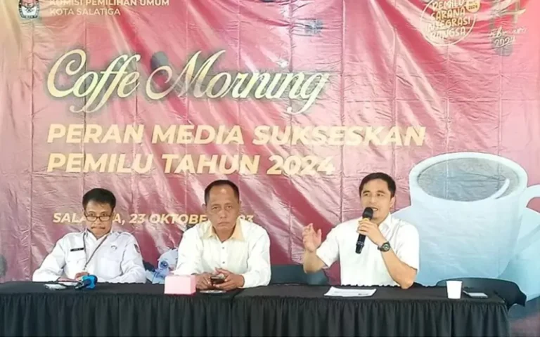 KPU Kota Salatiga secara resmi melakukan penggantian Bacaleg dari Partai Gerindra, Sudiyono, yang meninggal dunia. Sarwono telah ditunjuk untuk menggantikan posisi tersebut dalam kontestasi pemilihan legislatif di dapil 3 Kecamatan Sidorejo, Kota Salatiga.