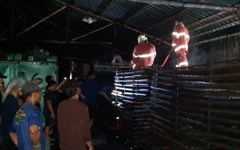 Pada Minggu, 12 November 2023, sekitar pukul 19.15 WIB, ruangan oven di pabrik briket arang PT Patria Prima Jaya (PPJ) di desa Bener, Tengaran, Kabupaten Semarang terbakar. Kebakaran diduga disebabkan oleh kelalaian mesin blower (kipas oven), meningkatkan suhu di dalam oven. Petugas damkar dari Tengaran dan Salatiga segera merespon kejadian, dan api berhasil dipadamkan sekitar pukul 20.15 WIB. Meskipun tidak ada korban jiwa, kebakaran ini menyebabkan kerusakan senilai 50 juta rupiah pada mesin Oven Briket Arang Batok Kelapa.