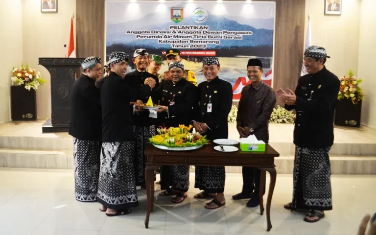Pada tanggal 15 November 2023, upacara pelantikan Anggota Direksi dan Anggota Dewan Pengawas Tirta Bumi Serasi Kabupaten Semarang dilaksanakan di Kantor Pusat Perumda Air Minum Tirta Bumi Serasi. Bupati Semarang, H. Ngesti Nugraha, SH, MH, memimpin langsung pelantikan yang melibatkan Buwono Dwi Jatmiko sebagai Direktur Teknik, Rudibdo sebagai Ketua Dewan Pengawas merangkap anggota, dan Maskup Asyadi sebagai anggota Dewan Pengawas.