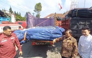 Pemkab Semarang Gandeng Perusahaan Beri Bantuan Pipa Saluran Air Terdampak Kebakaran TNGMb