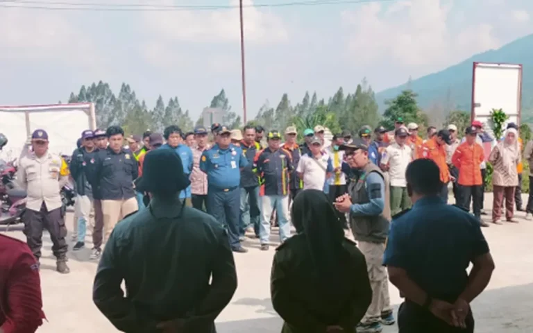 Setelah karhutla di Taman Nasional Gunung Merbabu berhasil dipadamkan, operasi kemanusiaan pemadaman api dan evakuasi penduduk yang terdampak telah selesai. Pembubaran tim gabungan dan relawan siaga Karhutla dilaksanakan di basecamp Batur Reaksi Cepat (BRC). Wakapolres Semarang, Kompol Fandy Setiawan, mengonfirmasi bahwa seluruh kegiatan telah selesai, dan warga telah kembali beraktivitas seperti biasa.
