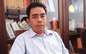 Ketua KPU Salatiga Yesaya Tiluata 2