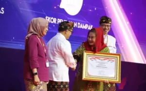 Pemkot Semarang Raih Penghargaan RB Tematik Terbaik