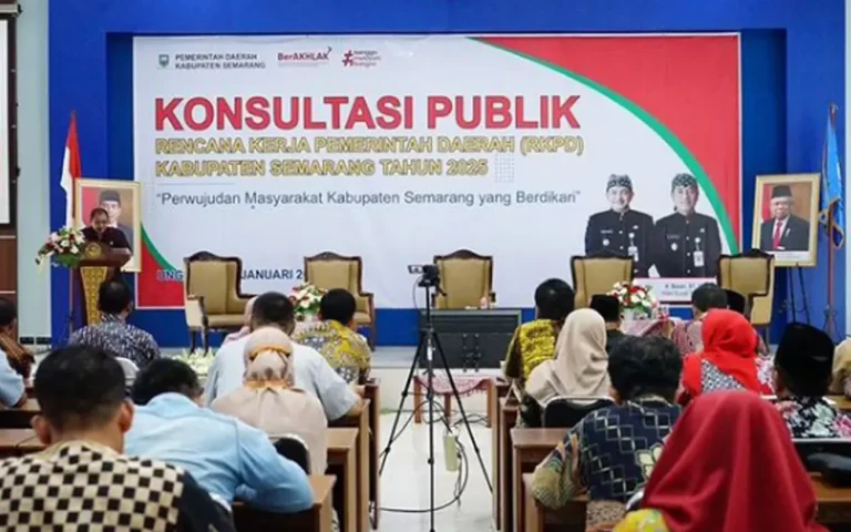Isu ketimpangan pembangunan di Kabupaten Semarang dinyatakan tidak relevan oleh Bupati Semarang, Ngesti Nugraha, karena terjadi perubahan dengan adanya pemerataan pembangunan infrastruktur di wilayah utara dan selatan Kabupaten Semarang. Pemerintah Kabupaten Semarang berkomitmen untuk meningkatkan kesejahteraan masyarakat di seluruh wilayah.
