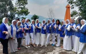 Hj. Sri Wahyuni SE MH terpilih secara aklamasi sebagai Ketua Ikatan Wanita Pengusaha Indonesia (Iwapi) Kota Salatiga untuk masa bakti 2024-2029 dalam pemilihan yang digelar di Joglo Parikesit Batur.