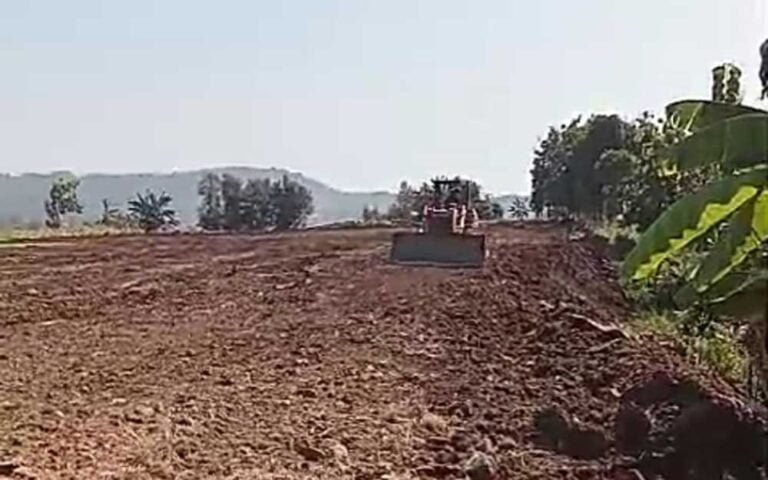 Pembangunan Bendungan Jragung, yang dikerjakan sejak akhir 2020, bertujuan untuk menyediakan sumber mata air baku sebesar 1 meter kubik per detik, yang akan menyuplai tiga daerah yakni Semarang, Demak, dan Grobogan. Bendungan ini juga diharapkan mampu mengurangi risiko banjir di area hilir dari 378.000 meter kubik menjadi 170.000 meter kubik per detik, atau sekitar 45 persen.