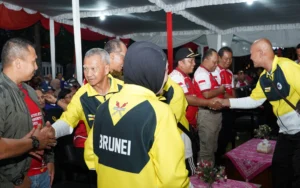 Sebanyak 350 atlet master dari sembilan negara, termasuk Brunei, Malaysia, Singapura, dan Indonesia, akan bersaing dalam Salatiga Masters Athletics Championships (SMAC III) 2024 yang diadakan untuk menyemarakkan Hari Jadi ke-1274 Kota Salatiga dan Hari Kemerdekaan RI. Setelah tertunda enam tahun akibat Pemilu dan pandemi, ajang ini bertujuan untuk menginspirasi generasi muda dan mempromosikan prestasi olahraga sepanjang usia.