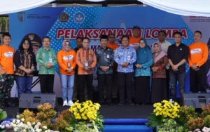 Pemerintah Kota Salatiga melalui Dinas Pendidikan dan Kementerian Agama Kota Salatiga menyelenggarakan Lomba Mata Pelajaran Pendidikan Agama Kristen (MAPAK) SD Tingkat Provinsi Jawa Tengah pada Kamis, 10 Oktober 2024, di Halaman Kantor Dinas Pendidikan Salatiga.