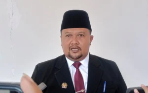 Komisi Pemilihan Umum (KPU) Kabupaten Semarang akan menggelar debat Calon Bupati dan Wakil Bupati Semarang 2024 hanya satu kali, pada bulan November 2024, menjelang hari pencoblosan pada 27 November 2024.