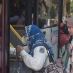 Membiasakan ASN Menggunakan Angkutan Umum