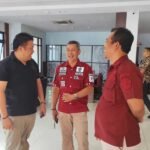 Kepala Rumah Tahanan Negara (Rutan) Salatiga, Anton Adi Ristanto, melakukan kunjungan dan koordinasi lintas sektoral di Kota Salatiga pada hari yang tidak disebutkan secara spesifik. Ia bersilaturahmi dengan Ketua DPRD, Kepala Kejaksaan Negeri, serta Komandan Batalyon 411, sebagai bagian dari upaya meningkatkan program pelayanan, pembinaan, dan keamanan bagi warga binaan.