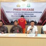 Kasus dugaan penipuan dalam penjualan rumah oleh PT Agung Citra Khasthara menyeret Direktur perusahaan, Billy Murwantioko, yang menjual 66 unit rumah tanpa menyerahkan sertifikat kepemilikan kepada konsumen. Peristiwa ini terjadi di Perumahan Asri Regency Punsae, Ungaran Timur, Kabupaten Semarang, dan memasuki babak baru setelah berkas dinyatakan lengkap (P21) dan dilimpahkan ke Kejaksaan Negeri Kabupaten Semarang pada Kamis, 19 Juni 2025.