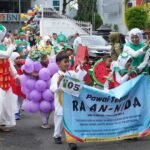 Kota Salatiga menggelar Pawai Taaruf 2025 dalam rangka memperingati Tahun Baru Islam 1 Muharam 1447 Hijriah pada Sabtu pagi, 28 Juni 2024, dengan melibatkan ribuan peserta dari lembaga pendidikan, ormas Islam, dan masyarakat umum. Acara yang diinisiasi Pemerintah Kota Salatiga dan Panitia Hari Besar Islam (PHBI) ini dilaksanakan di sepanjang rute kota, mulai dari Lapangan Pancasila hingga kawasan SMP dan SMA di Salatiga, bertujuan untuk memeriahkan tahun baru Islam dan menanamkan nilai keagamaan serta budaya lokal.