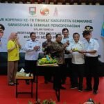 Peringatan Hari Koperasi ke-78 di aula Agro Wisata PT Sidomuncul, Bergas, pada Rabu, 16 Juli 2025, menjadi momentum bagi Bupati Semarang Ngesti Nugraha untuk menekankan pentingnya sinergi antara Koperasi Merah Putih Desa/Kelurahan dengan koperasi konvensional dalam mendorong kegiatan ekonomi dan kesejahteraan masyarakat.