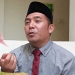 Pengadilan Agama Ambarawa mencatat sebanyak 1.074 pengajuan perceraian hingga pertengahan tahun 2025, sebagaimana disampaikan oleh Kepala PA Ambarawa, Muh Irfan Husaeni, di Kantor PA Ambarawa pada Selasa, 1 Juli 2025. Data ini mendekati setengah dari total kasus perceraian tahun 2024 yang mencapai sekitar 2.000 perkara, yang terjadi karena faktor rendahnya tingkat pendidikan mayoritas penggugat cerai, khususnya yang berpendidikan SD dan SMP.