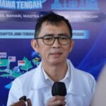 Bank Indonesia Jawa Tengah memperkenalkan inovasi baru dalam sistem pembayaran digital melalui program “QRIS Society LPG Channel” yang diluncurkan pada puncak Pekan QRIS Nasional (PQN) 2025 di Kantor Perwakilan BI Jawa Tengah, Minggu (17/8), dengan tujuan memperluas ekosistem pembayaran digital hingga sektor kebutuhan energi rumah tangga.