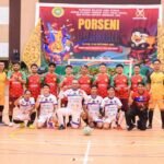 Delegasi INI–IPPAT Surakarta berhasil meraih Juara 1 futsal putra pada Porseni Jawa Tengah 2025 yang digelar 19–20 September di Klaten. Tim tampil konsisten sejak penyisihan hingga final, menaklukkan Jepara berkat persiapan intensif, dukungan manajer, serta kerja sama solid, menjadi bukti semangat kebersamaan dan profesionalisme.