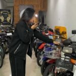 Tren motor jadul kembali diminati anak muda dan membuka peluang usaha. Dio Oky Putra, pemilik Dio Sun Motor Salatiga, menjual motor lawas orisinal maupun restorasi di Bugel, Sidorejo. Sejak beberapa tahun terakhir, ia memasarkan secara online hingga luar daerah karena tingginya permintaan kolektor.