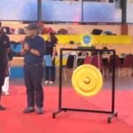 FORKI Kabupaten Semarang bersama Universitas Ngudi Waluyo menggelar Kapten Semar Karate Circuit 2025 di Mini Sport Centre UNW, Ungaran, Sabtu (13/9/2025). Sebanyak 157 atlet pelajar dari TK hingga SMA bertanding di kategori kata dan kumite. Ajang ini bertujuan membina prestasi sekaligus menyiapkan masa depan atlet melalui kolaborasi pendidikan.