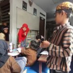 SDN Susukan 04 Ungaran Timur menghadapi tantangan pendidikan inklusif dengan 23 anak berkebutuhan khusus dari 144 murid, Senin (15/9/2025). Karena keterbatasan tenaga pendidik, hanya ada satu pendamping, yakni pustakawan Rina Puspitasari, yang merangkap tugas. Sekolah berharap dukungan pemerintah untuk sarana, ruang kelas, dan tenaga profesional.