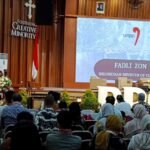 Menteri Kebudayaan RI Fadli Zon membuka UISPP Inter-Regional Conference 2025 bertema “Asian Prehistory Today” di Universitas Kristen Satya Wacana, Salatiga, pada 27 Oktober 2025. Konferensi ini bertujuan memperkuat kolaborasi ilmiah dan pelestarian warisan prasejarah Asia melalui forum akademik internasional selama 10 hari.
