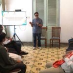 Universitas Kristen Satya Wacana (UKSW) Salatiga menyambut 14 mahasiswa dari enam negara dalam acara SWIS 2025 Awardee Welcome Reception. Acara digelar sebagai langkah internasionalisasi kampus, Jumat (3/10/2025). Program beasiswa ini menegaskan komitmen UKSW membangun pendidikan global berbasis keberagaman dengan dukungan penuh sivitas akademika.